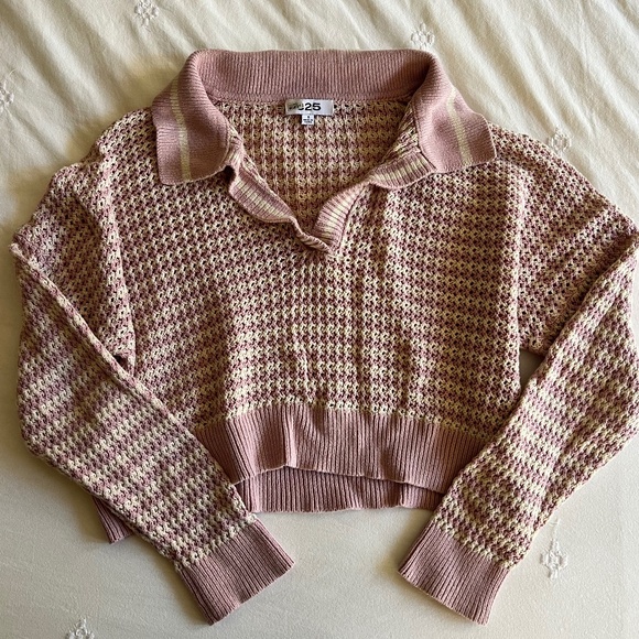525 America Sweaters - 525 America Lavender Size S Cropped Sweater